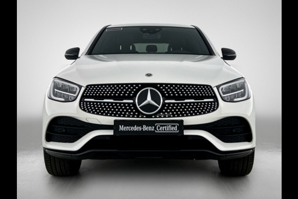 Mercedes-Benz GLC 300 e 4MATIC Premium Plus | AMG-LIne Interieur | AMG-Line Exterieur | Achteruitrijcamera | Multispaaks velgen | Nightpakket | Sfeerverlichting | Trekhaak | 24 Maanden Mercedes-Benz Certified Garantie