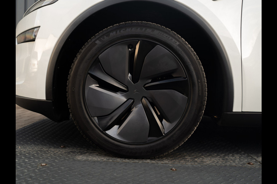 Tesla Model Y Premium Long Range RWD 75 kWh | 20'' | Prijs Rijklaar!!