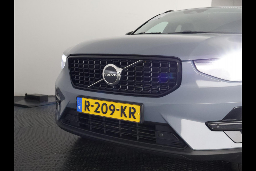 Volvo XC40 1.5 T5 PLUG-IN HYBRID+ DARK. ACCU 90% GAR. 9-2032* TREKHAAK . DODE HOEKDETECTIE . HARMAN KARDON . STUUR & STOELVERWARMING .