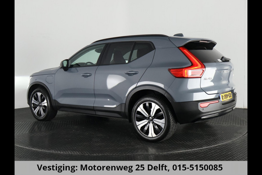 Volvo XC40 1.5 T5 PLUG-IN HYBRID+ DARK. ACCU 90% GAR. 9-2032* TREKHAAK . DODE HOEKDETECTIE . HARMAN KARDON . STUUR & STOELVERWARMING .