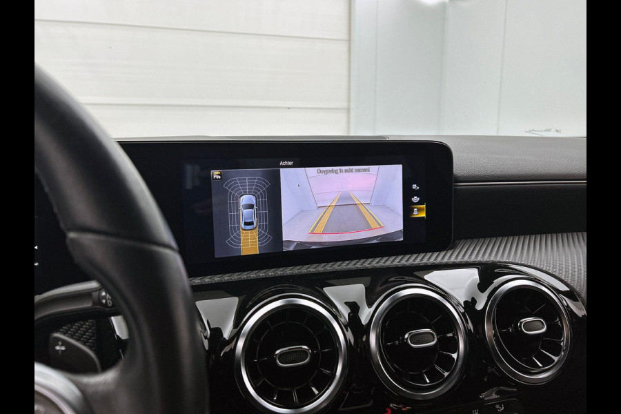 Mercedes-Benz A-Klasse 250 e Black Line WIDE-SCREEN | NAVI | STOF-LEDER