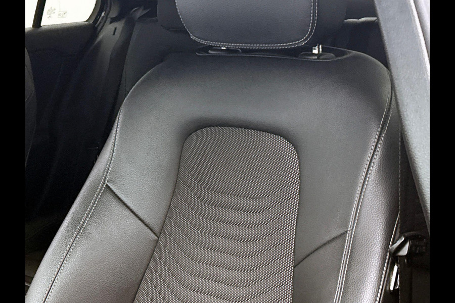 Mercedes-Benz A-Klasse 250 e Black Line WIDE-SCREEN | NAVI | STOF-LEDER