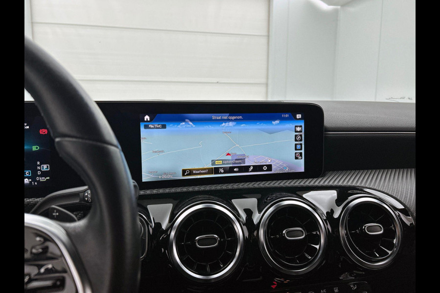 Mercedes-Benz A-Klasse 250 e Black Line WIDE-SCREEN | NAVI | STOF-LEDER