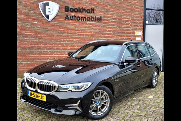 BMW 3 Serie Touring 320e LUXURY, Mokka leer, Stuurverw. Laser (1e eig. NL NAP)