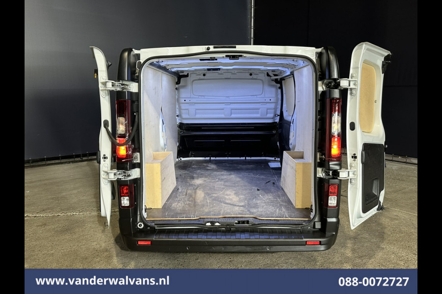 Renault Trafic 2.0 dCi 131pk L2H1 Euro6 Airco | Camera | Navigatie | Cruisecontrol | LED | Parkeersensoren Bijrijdersbank, 2500kg trekvermogen