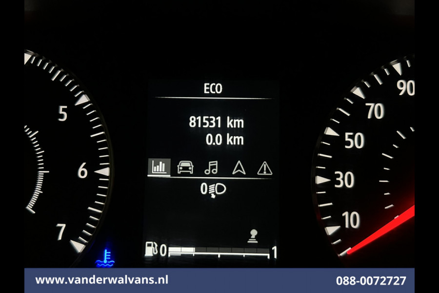 Renault Trafic 2.0 dCi 131pk L2H1 Euro6 Airco | Camera | Navigatie | Cruisecontrol | LED | Parkeersensoren Bijrijdersbank, 2500kg trekvermogen