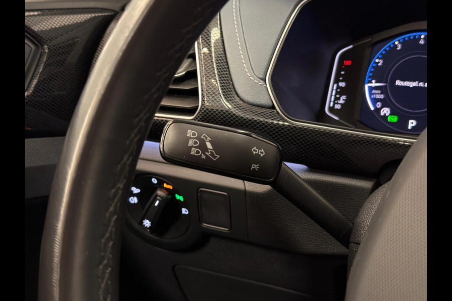 Volkswagen T-Cross 1.0 TSI Style Edition / Carplay / IQ-Light