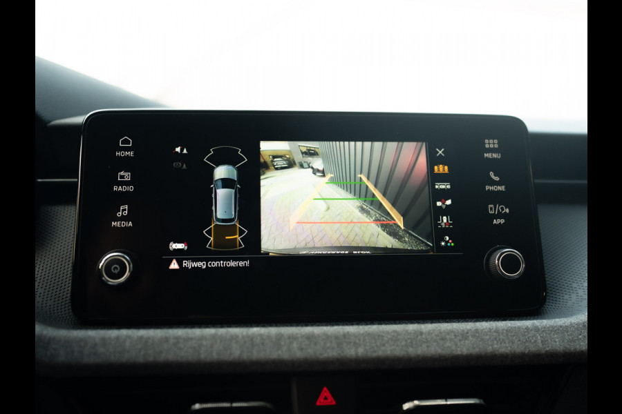 Škoda Kamiq 1.0 TSI Business Edition | Camera | Keyless | Prijs Rijklaar!!