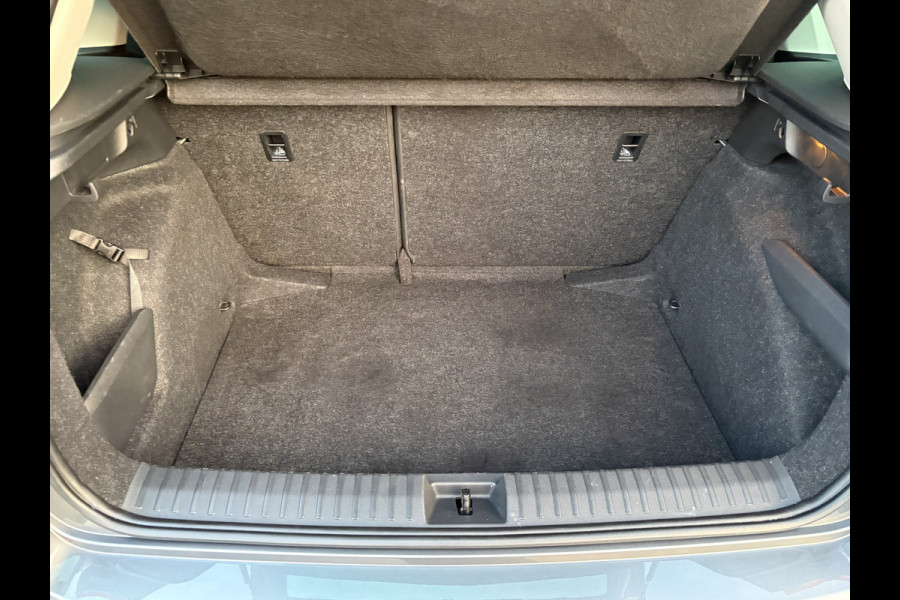 Škoda Kamiq 1.0 TSI Business Edition | Camera | Keyless | Prijs Rijklaar!!