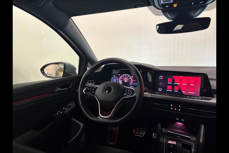 Volkswagen Golf 2.0 TSI GTI CLUBSPORT | PANO | IQ LIGHTS | ACC | AMBIANCE LIGHT | CAMERA