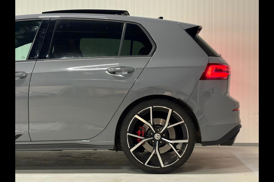 Volkswagen Golf 2.0 TSI GTI CLUBSPORT | PANO | IQ LIGHTS | ACC | AMBIANCE LIGHT | CAMERA