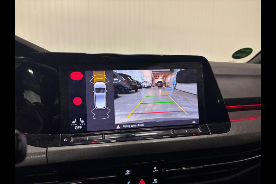 Volkswagen Golf 2.0 TSI GTI CLUBSPORT | PANO | IQ LIGHTS | ACC | AMBIANCE LIGHT | CAMERA