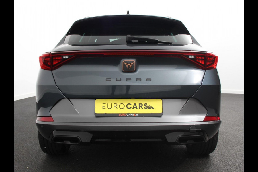 CUPRA Formentor 1.5 TSI High Automaat Apple carplay / Android Auto Keyless Entry Keyless Start Adaptive Cruise Control Stoelverwarming Stuurverwarming Half Leder