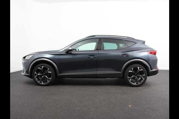 CUPRA Formentor 1.5 TSI High Automaat Apple carplay / Android Auto Keyless Entry Keyless Start Adaptive Cruise Control Stoelverwarming Stuurverwarming Half Leder