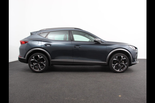 CUPRA Formentor 1.5 TSI High Automaat Apple carplay / Android Auto Keyless Entry Keyless Start Adaptive Cruise Control Stoelverwarming Stuurverwarming Half Leder
