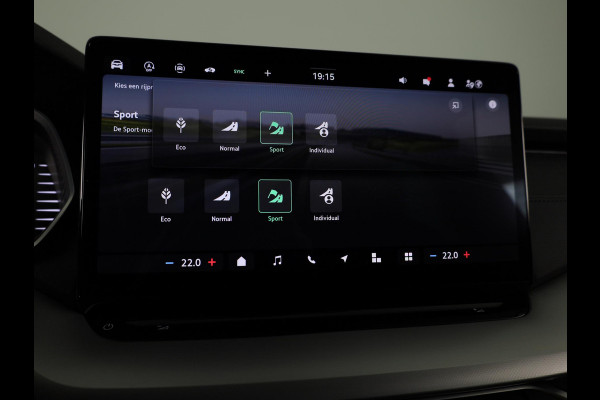 Škoda Octavia Combi 1.5 TSI Business Edition Plus 115pk | Navigatie | 18 inch Lichtmetalen velgen | Parkeercamera |  Verlengde garantie |