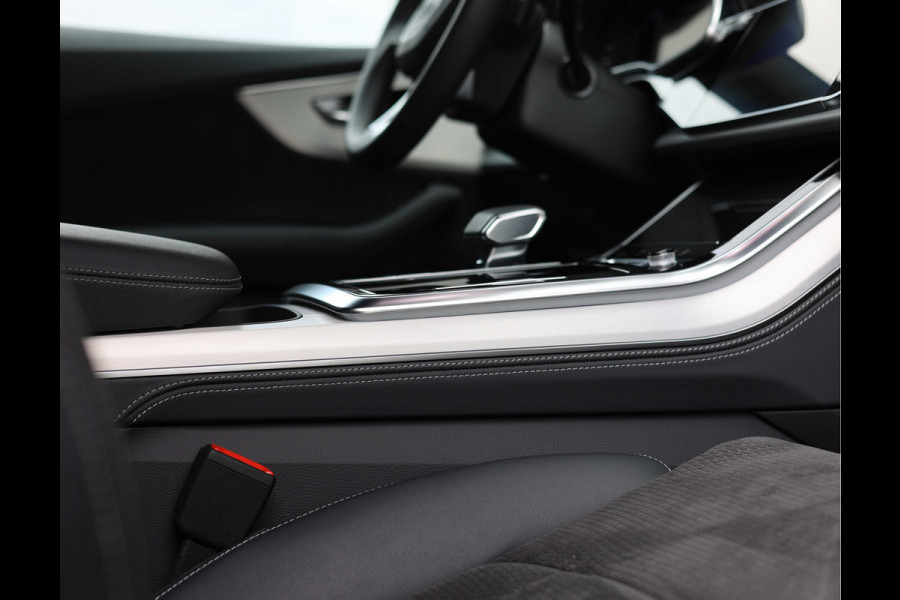 Audi Q8 60 TFSIe Quattro Competition