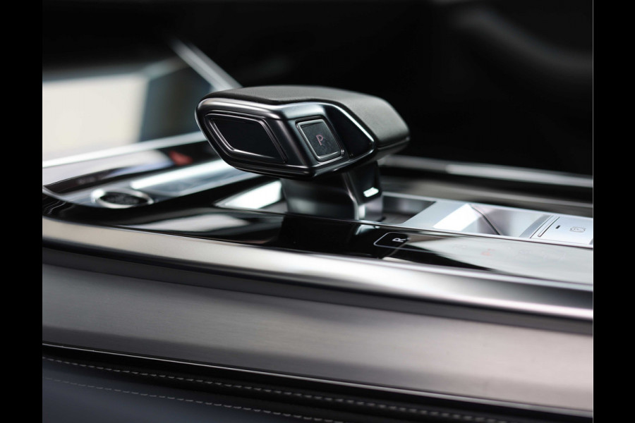 Audi Q8 60 TFSIe Quattro Competition