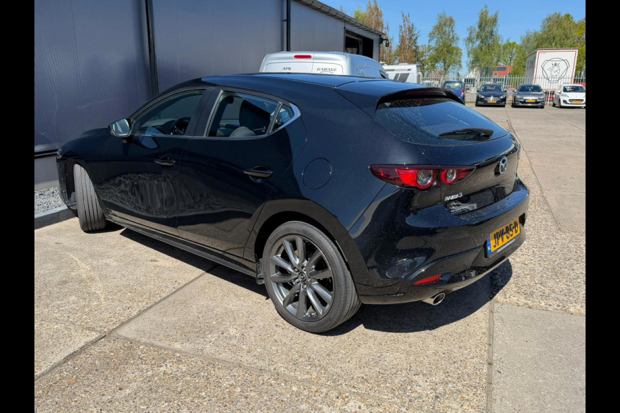 Mazda 3 2.0 SkyActiv-G 120 GT-M