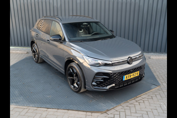 Volkswagen Tiguan 1.5 eTSI R-Line Edition | Trekhaak wegkl. | 360 Camera | Side Assist | IQ Light | Prijs Rijklaar!!