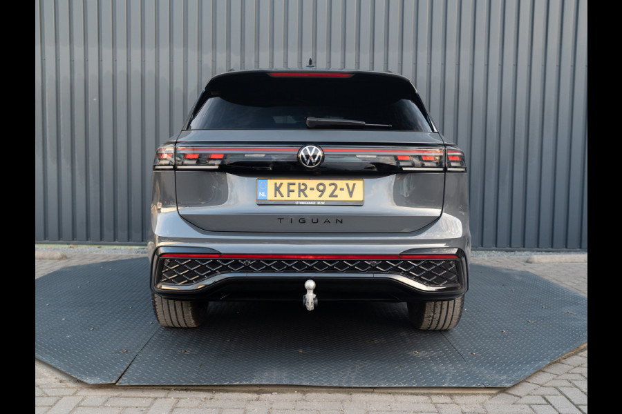 Volkswagen Tiguan 1.5 eTSI R-Line Edition | Trekhaak wegkl. | 360 Camera | Side Assist | IQ Light | Prijs Rijklaar!!