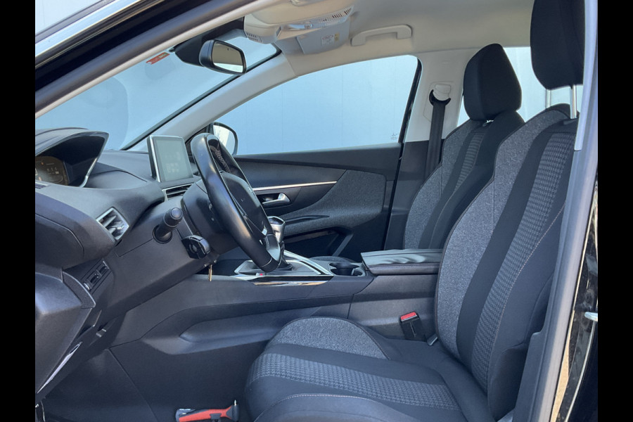 Peugeot 3008 1.2 PureTech Allure Carplay Stoelverw. Trekhaak Virtual Display