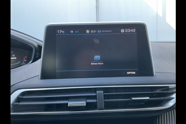 Peugeot 3008 1.2 PureTech Allure Carplay Stoelverw. Trekhaak Virtual Display