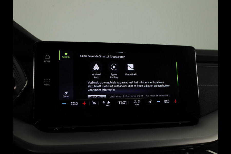 Škoda Octavia Combi 1.4 TSI iV PHEV Sportline Business 204pk | Navigatie via App| Parkeercamera | Elektrisch veerselbare stoelen met geheugen | Parkeersensoren voor en achter |