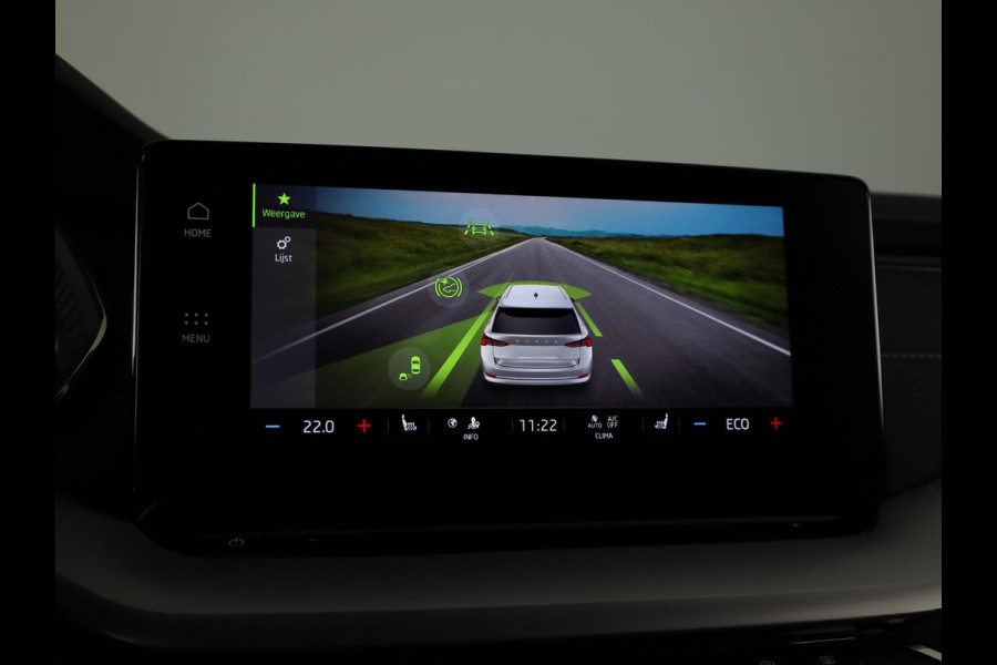Škoda Octavia Combi 1.4 TSI iV PHEV Sportline Business 204pk | Navigatie via App| Parkeercamera | Elektrisch veerselbare stoelen met geheugen | Parkeersensoren voor en achter |