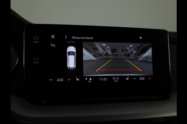 Škoda Octavia Combi 1.4 TSI iV PHEV Sportline Business 204pk | Navigatie via App| Parkeercamera | Elektrisch veerselbare stoelen met geheugen | Parkeersensoren voor en achter |