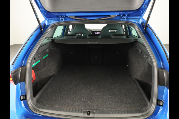 Škoda Octavia Combi 1.4 TSI iV PHEV Sportline Business 204pk | Navigatie via App| Parkeercamera | Elektrisch veerselbare stoelen met geheugen | Parkeersensoren voor en achter |