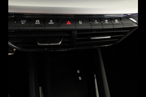 Škoda Octavia Combi 1.4 TSI iV PHEV Sportline Business 204pk | Navigatie via App| Parkeercamera | Elektrisch veerselbare stoelen met geheugen | Parkeersensoren voor en achter |