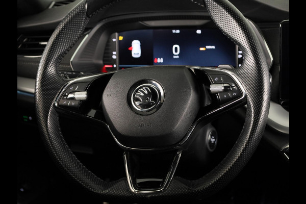 Škoda Octavia Combi 1.4 TSI iV PHEV Sportline Business 204pk | Navigatie via App| Parkeercamera | Elektrisch veerselbare stoelen met geheugen | Parkeersensoren voor en achter |