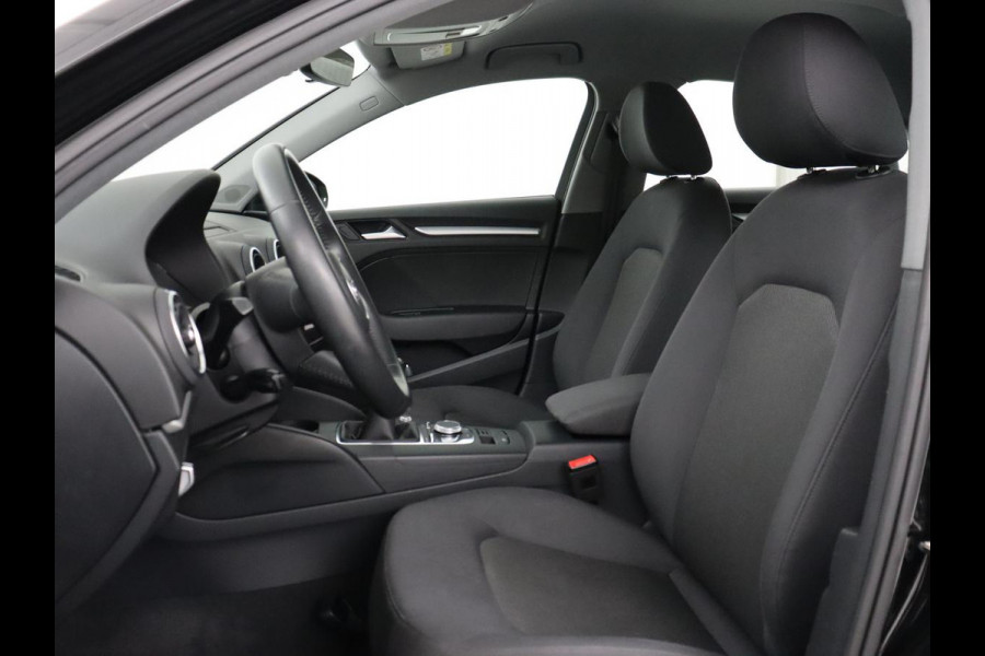 Audi A3 30 TFSI Pro Line | Bi-Xenon | DAB | Navigatie | Cruise control | Bluetooth | Airco | Cruise control | Lichtmetalen velgen