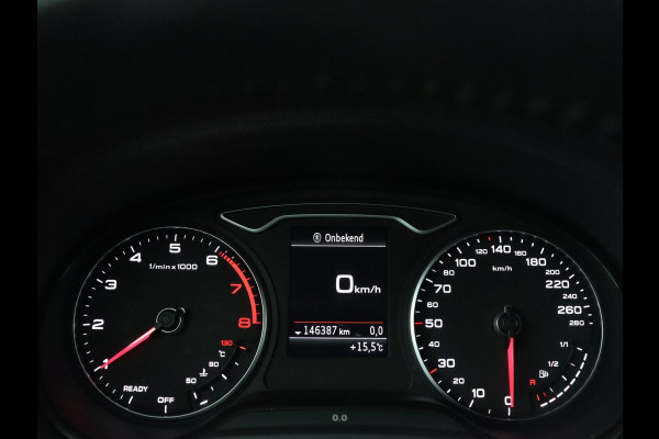 Audi A3 30 TFSI Pro Line | Bi-Xenon | DAB | Navigatie | Cruise control | Bluetooth | Airco | Cruise control | Lichtmetalen velgen