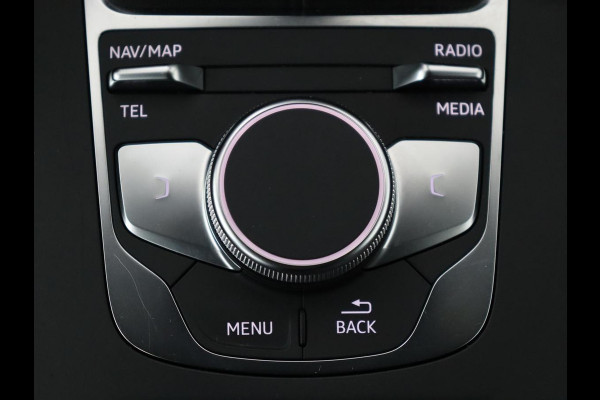 Audi A3 30 TFSI Pro Line | Bi-Xenon | DAB | Navigatie | Cruise control | Bluetooth | Airco | Cruise control | Lichtmetalen velgen