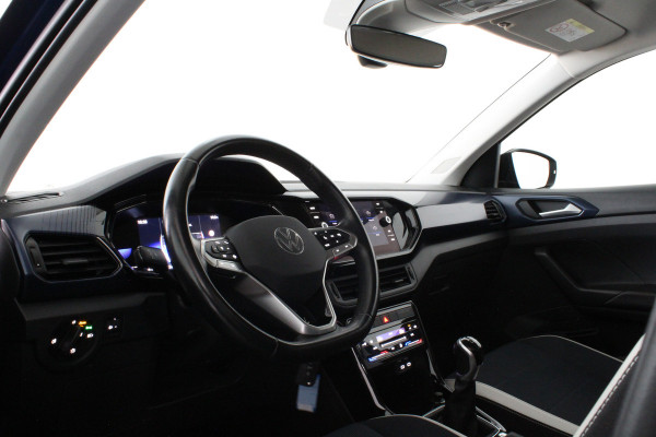 Volkswagen T-Cross 1.0 TSI Life > Camera/17inch/Reef Blue metallic...