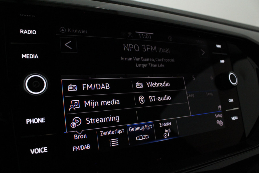 Volkswagen T-Cross 1.0 TSI Life > Camera/17inch/Reef Blue metallic...