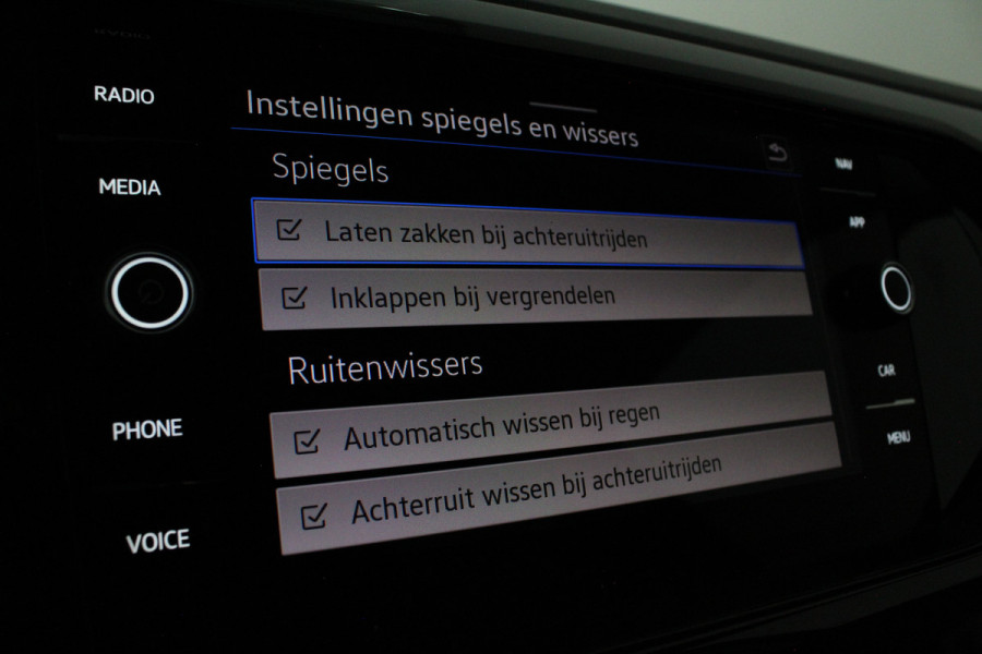 Volkswagen T-Cross 1.0 TSI Life > Camera/17inch/Reef Blue metallic...