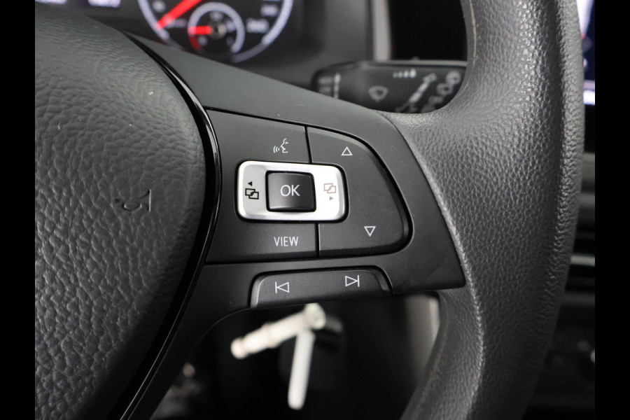 Volkswagen Polo TSI COMFORTLINE 95 PK GARANTIE TOT 2029* . NAVIGATIE . PARKEERSENSOREN VOOR  & ACHTER .