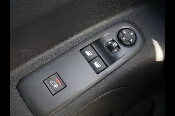 Opel Combo Electric L1 50kWh | warmtepomp | Pakket Comfort Connect | betimmering | verwarmde stoelen | EcoLED koplampen | rijklaarprijs