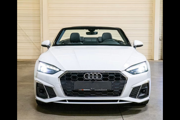 Audi A5 Cabriolet 40 Tfsi S-Tronic (150kW/204pk) ** MATRIX, VIRTUAL, 3-zone AIRCO, 20-inch LMV, MASSAGE ** Vol. AUDI Onderh. - UNFALLFREI ** ** INFORMEER OOK NAAR ONZE AANTREKKELIJKE FINANCIAL-LEASE TARIEVEN **