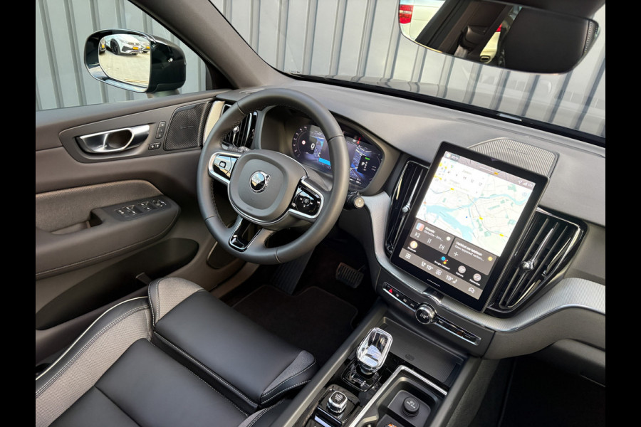 Volvo XC60 2.0 T6 Plug-in hybrid AWD Plus Black Edition | Harman/ Kardon | 360 Camera | Blind Spot | Panodak | Trekhaak wegkl. | Prijs Rijklaar!!