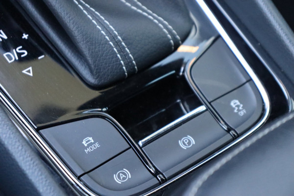 Škoda Kodiaq 1.5 TSI Sportline Business 7persoons org.NL Volleer+vw schuifdak
