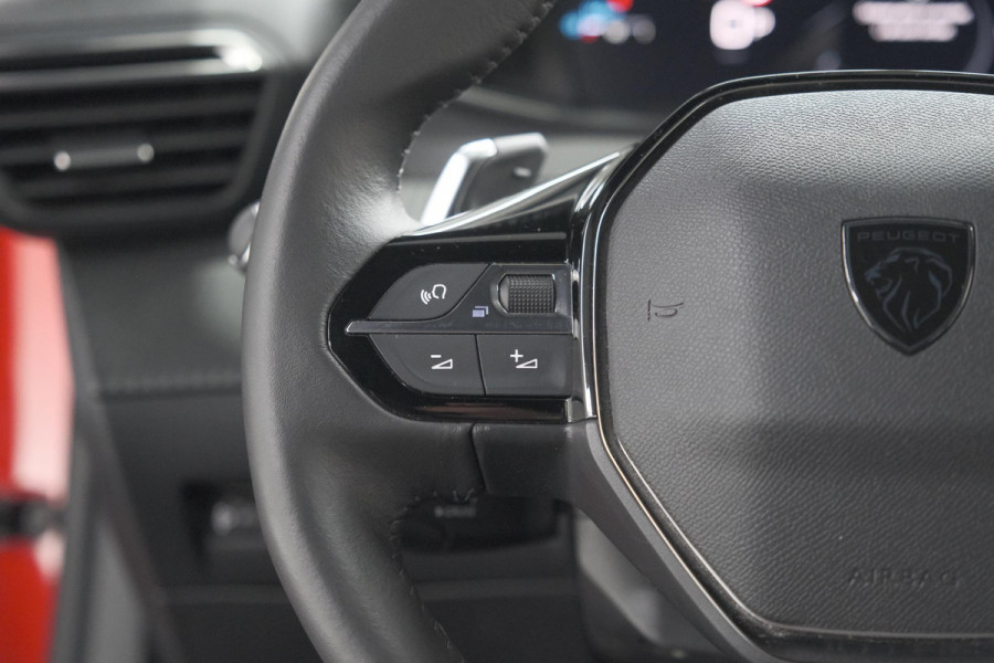 Peugeot 2008 PureTech 130 EAT8 Allure | Camera | Apple Carplay | Parkeersensoren
