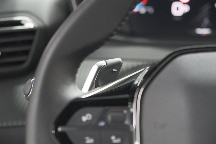 Peugeot 2008 PureTech 130 EAT8 Allure | Camera | Apple Carplay | Parkeersensoren