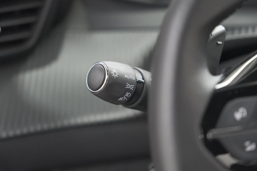 Peugeot 2008 PureTech 130 EAT8 Allure | Camera | Apple Carplay | Parkeersensoren