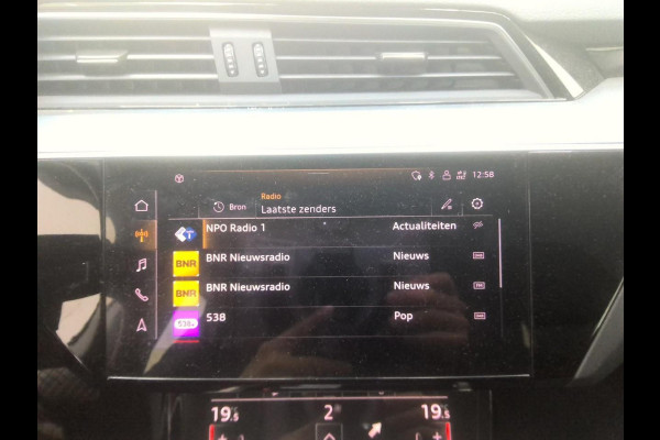 Audi e-tron 55 quattro Advanced edition 95 kWh | 82.600 KM | SOH 93,6% | WORDT VERWACHT!