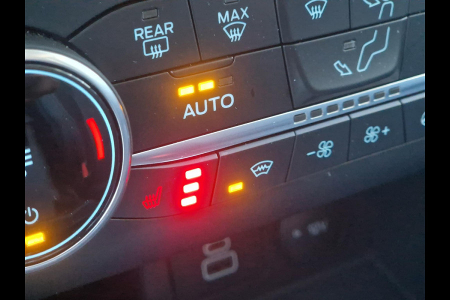 Ford Kuga 2.5 PHEV Titanium X | AGR-stoelen | Panoramadak | Winter Pack | Adaptive cruise control | Camera voor en achter