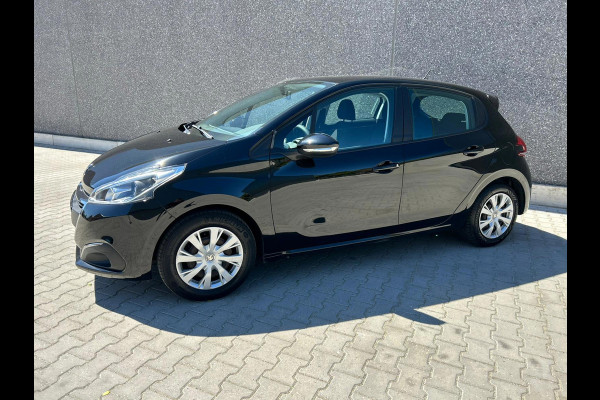 Peugeot 208 1.2 PureTech Blue Lion | CARPLAY | BLUETOOTH | NAVI | CC | PDC | APK T/M 30-4-2027 | AFLEVERBEURT | NW DISTRIBUTIE